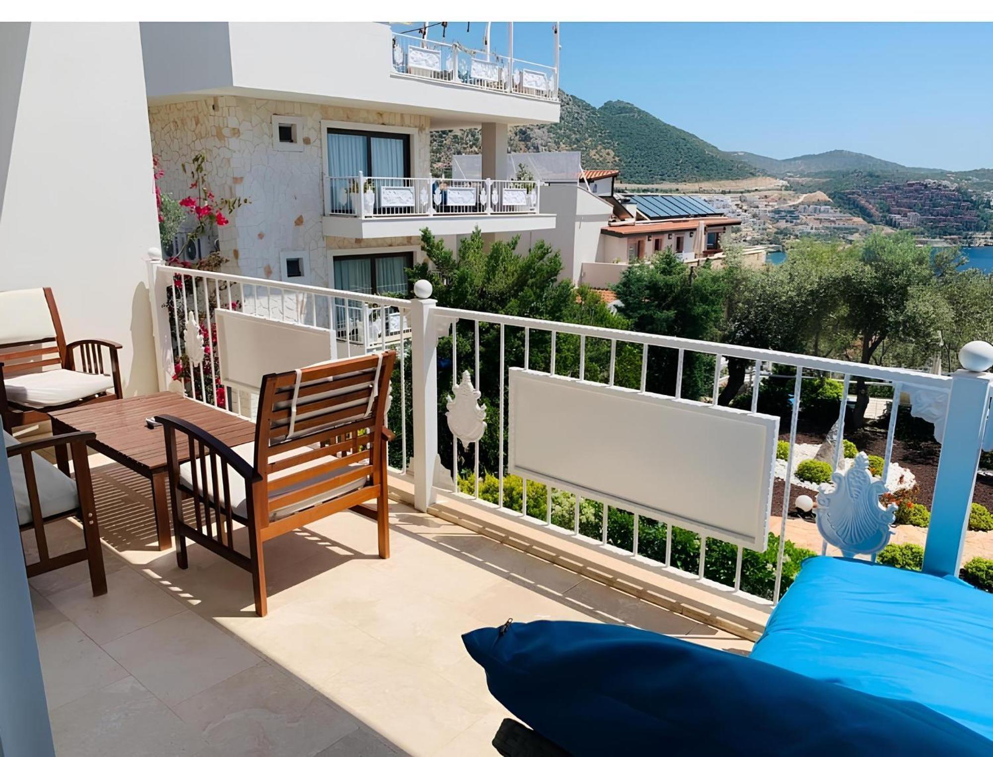 Oasis Hotel (Adults Only) Kalkan Bagian luar foto