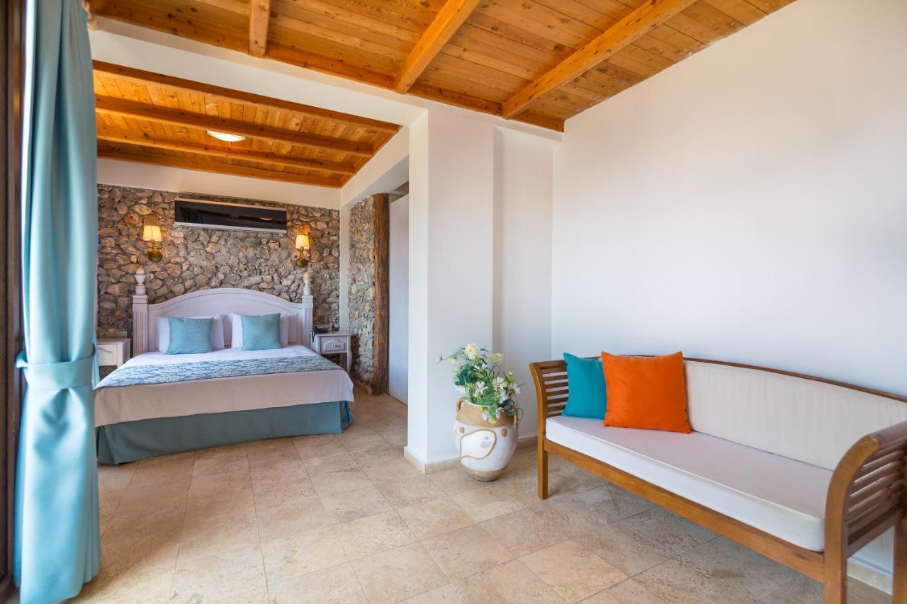 Oasis Hotel (Adults Only) Kalkan Bagian luar foto